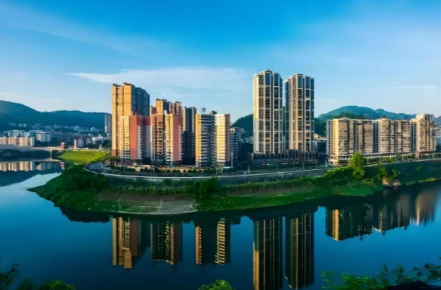 【树示范 促发展】保靖县——“黄金叶”铺富裕路