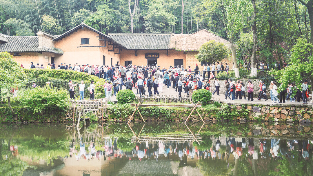 韶山红色旅游热