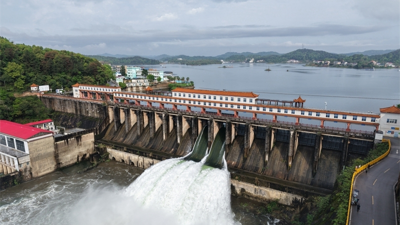 水府庙水库开闸泄洪