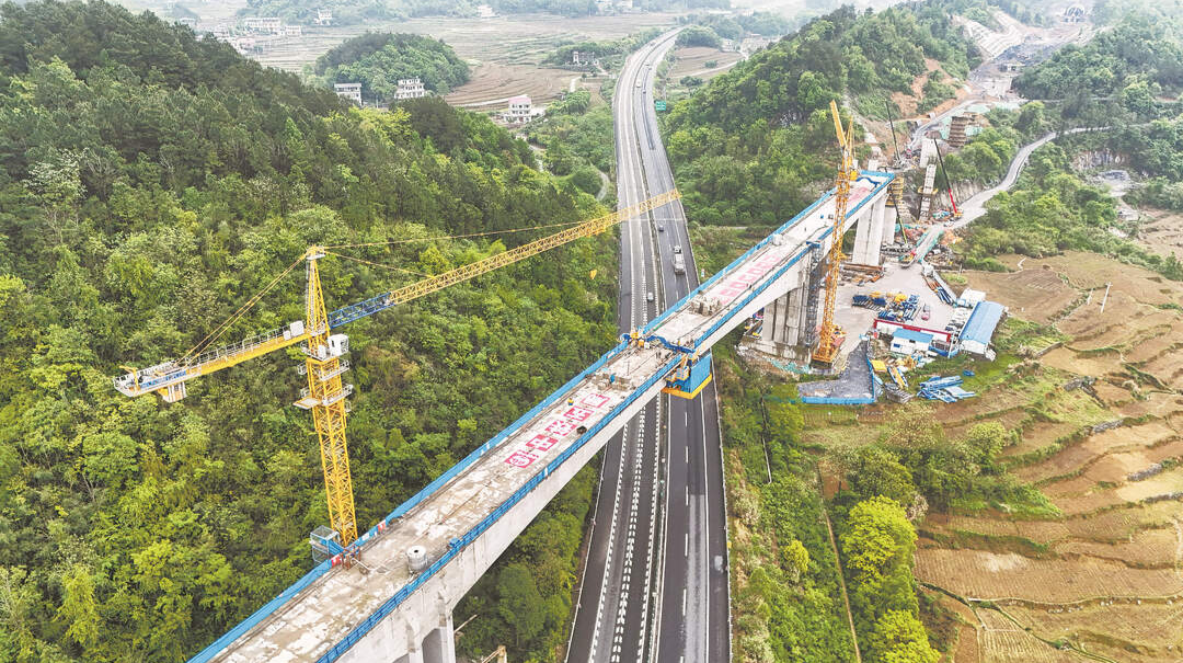 邵永高鐵最大跨度連續梁合龍