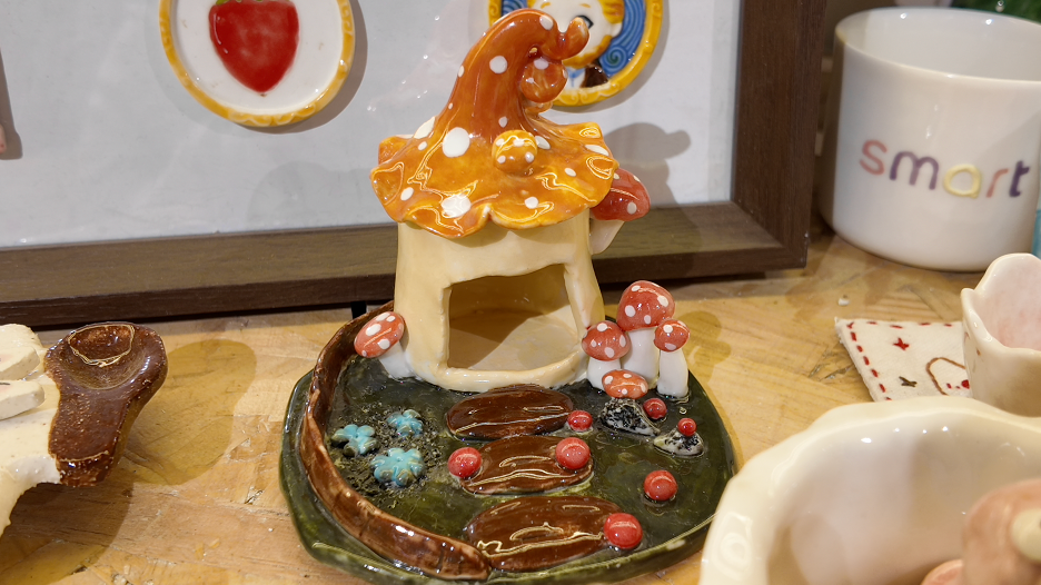 關(guān)注“體驗(yàn)經(jīng)濟(jì)”丨“指尖經(jīng)濟(jì)”破圈:“慢享時(shí)光”帶來新浪漫