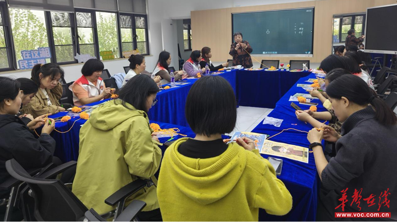 湘民社区开展“非遗润心，指尖传情”手工编织主题活动
