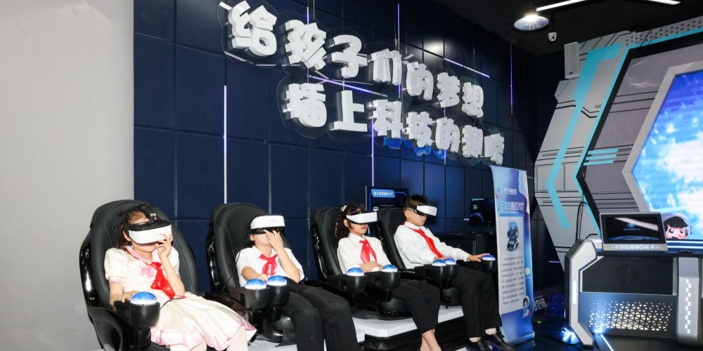 200名越南青少年在華開啟“紅色研學之旅”