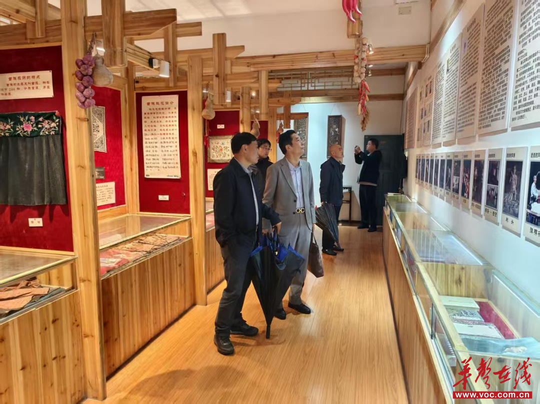 吉首市民族中学：共话体艺转型路 同绘教育新蓝图