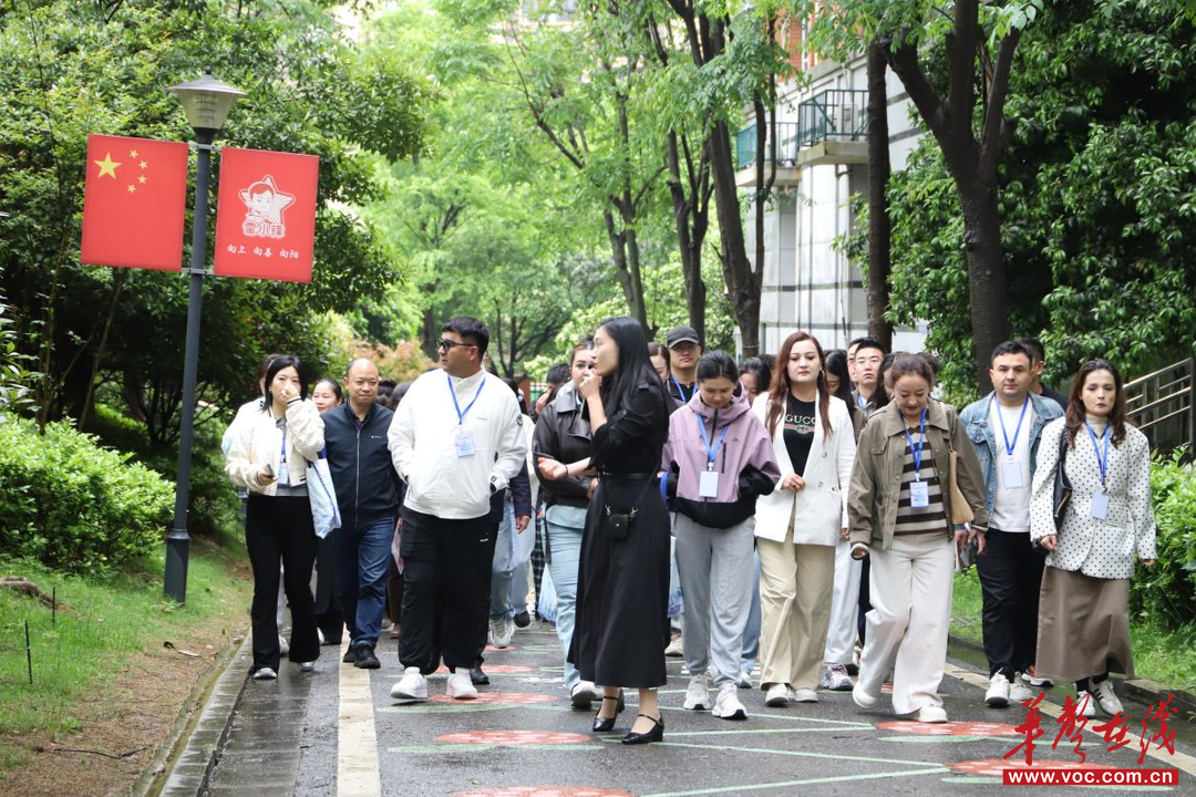 长郡月亮岛第三小学承办“国培计划”2026新疆骨干教师学科育人提升研修班（小学音乐）“名校访学”活动