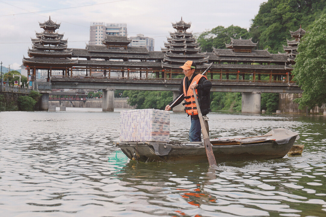 守护碧水清波