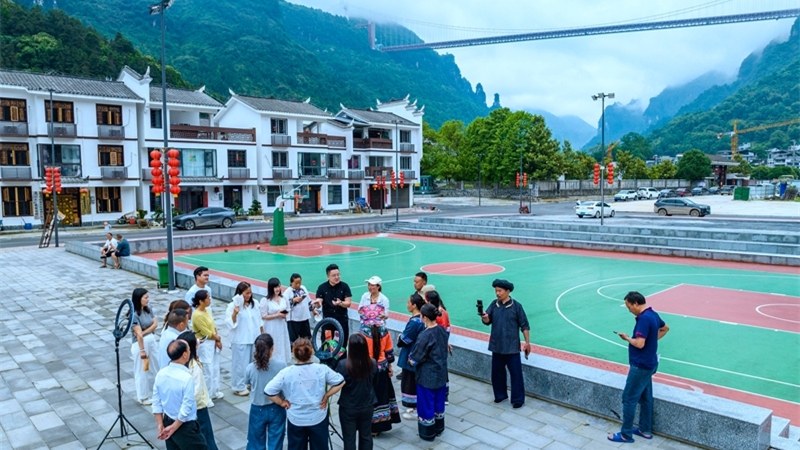 直播赋能搬迁群众就业创业
