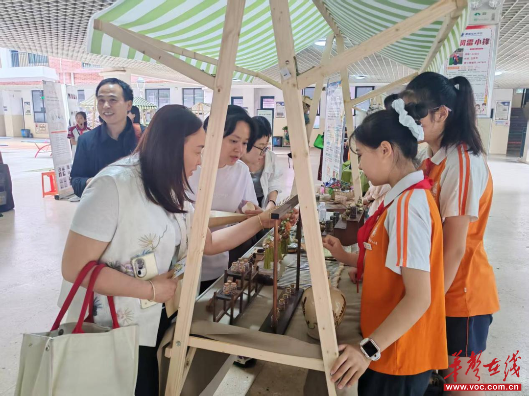 2026年长沙市小学劳动教育课堂教学竞赛在周南望城学校精彩开赛