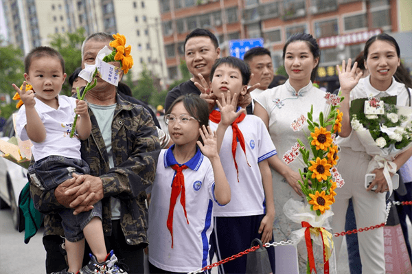组图｜临武县：涅槃！不悔的夏天