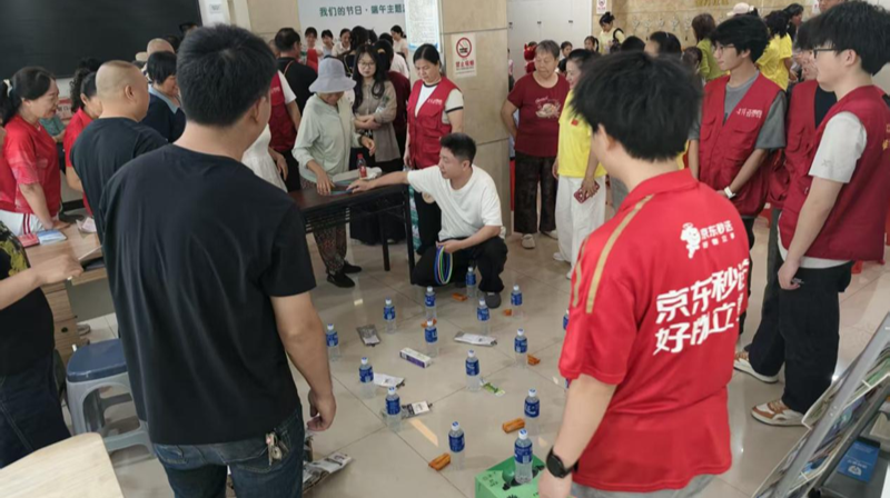 金科社区：樟下迎端午 红韵暖邻里