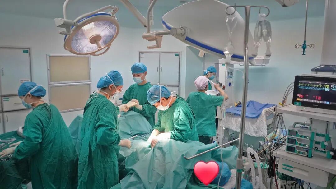 不用忍了！一张“人工吊床”兜住阿姨10多年难言之隐 健康资讯