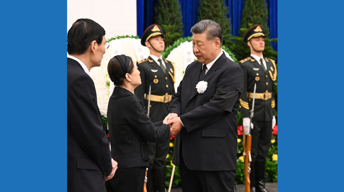 朱镕基同志遗体在京火化 习近平等到八宝山革命公墓送别