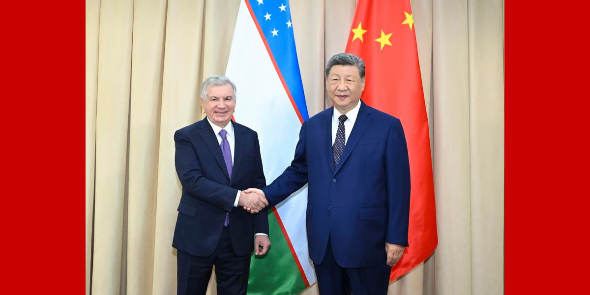 习近平会见乌兹别克斯坦总统米尔济约耶夫