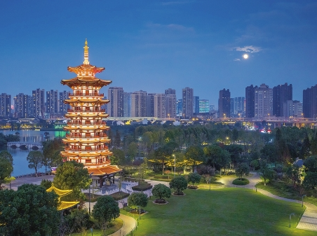 一轮秋月 几首新词