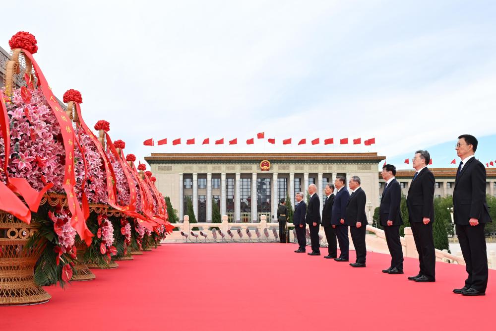 图集｜习近平等党和国家领导人出席烈士纪念日向人民英雄敬献花篮仪式