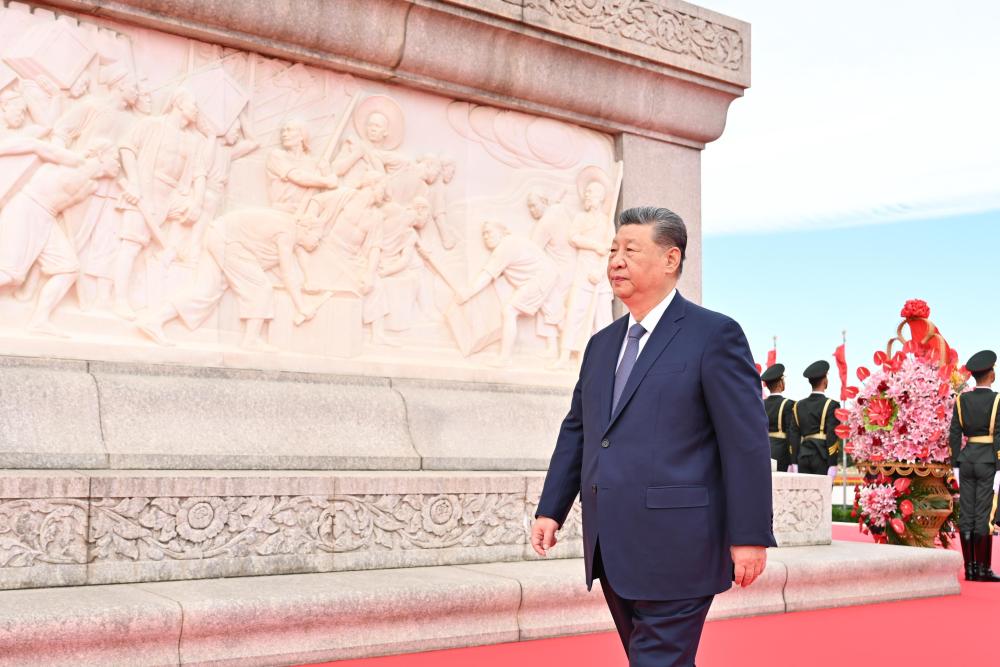 图集｜习近平等党和国家领导人出席烈士纪念日向人民英雄敬献花篮仪式