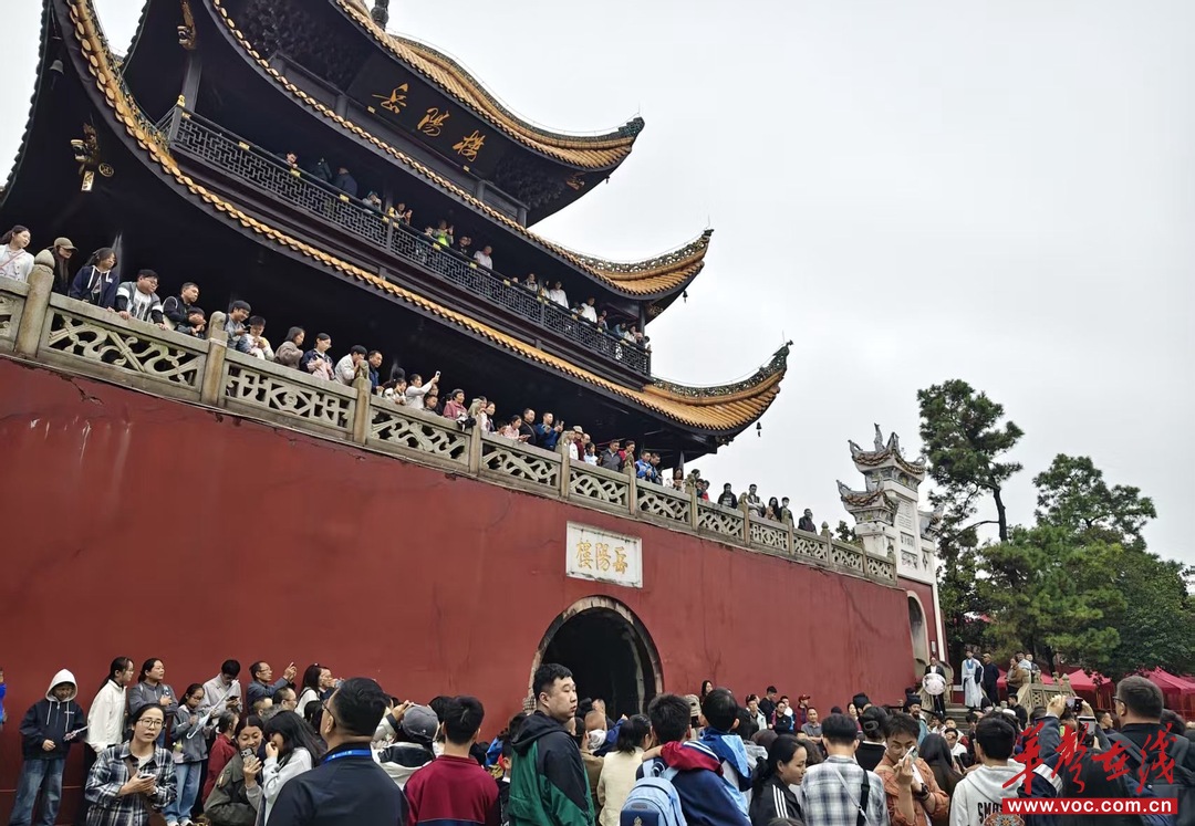 国庆假期第二天，湖南接待游客1294.96万人次