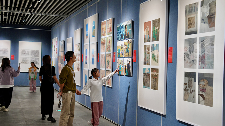 观展寻宝品非遗 文博场馆度假期