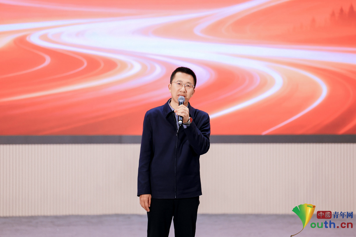 青春华章·逐梦北疆|青春往哪里去？他们把答案写在草原上