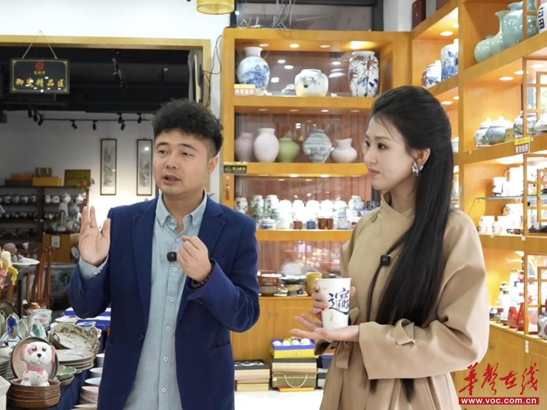 街区，有请②｜“00后”新闻主播李昭霖：真实，是新闻与街区活化的共同底色